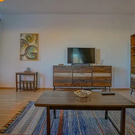 Luxury Accommodation/seasons Апартаменти